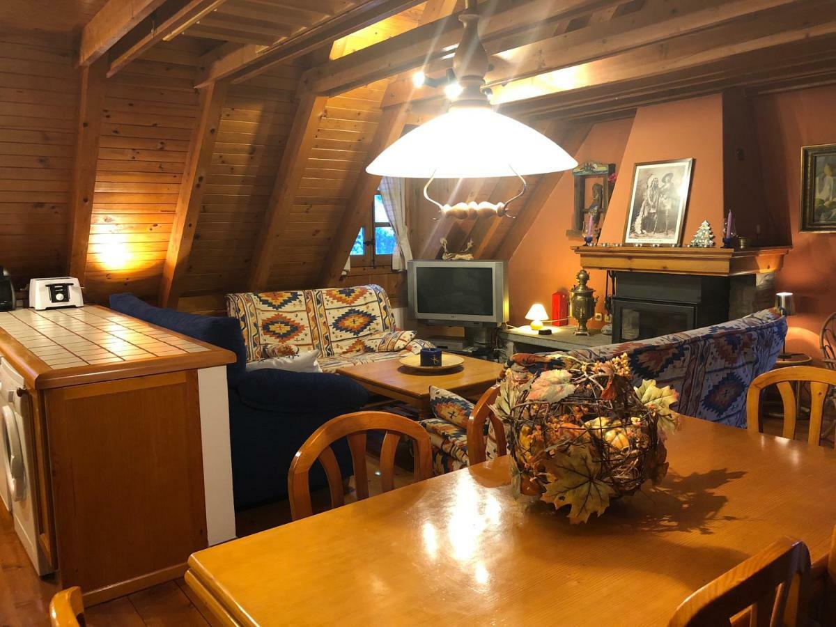Casa De Piedra Con Encanto En El Bonito Pueblo De Bagergue ภายนอก รูปภาพ